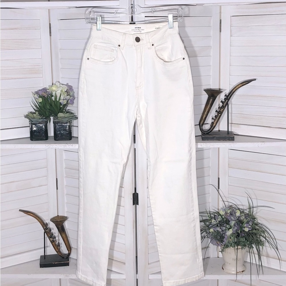 Cotton On Cream High Rise Straight Leg Jeans Size 24